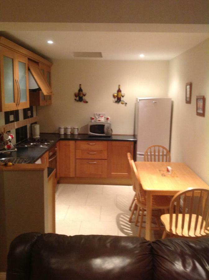 Harbour View Apartment Belmullet Esterno foto